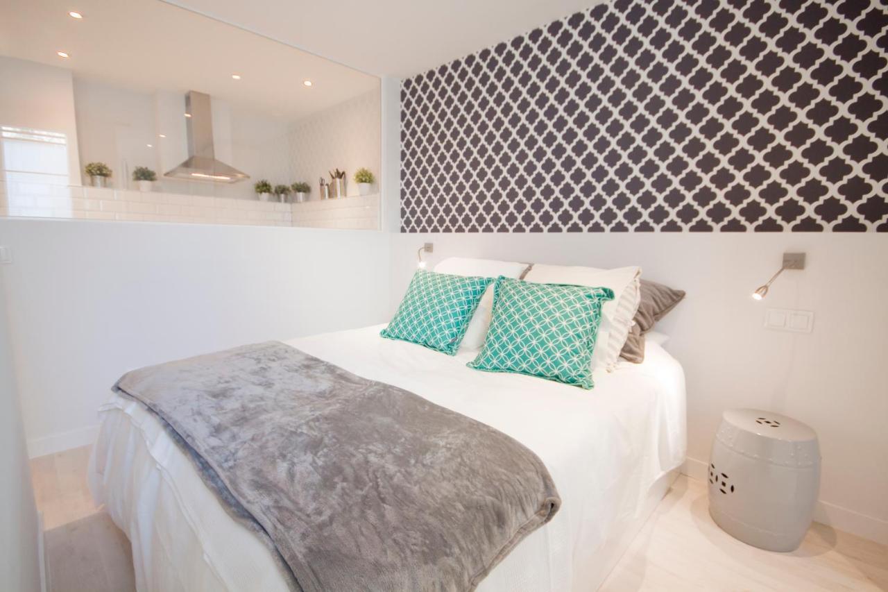 Loft De Lujo A Pasos Del Prado Apartment Madrid Luaran gambar