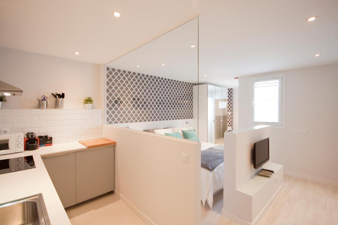 Loft De Lujo A Pasos Del Prado Apartment Madrid Luaran gambar