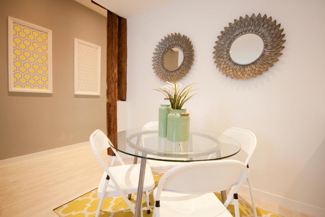 Loft De Lujo A Pasos Del Prado Apartment Madrid Luaran gambar